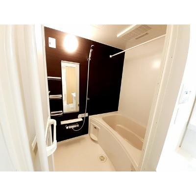 グランドウ－ル　Ⅲ 103【管理NO：1-023800003-01030】 ★家具家電は申し込み後に搬入します★の物件画像