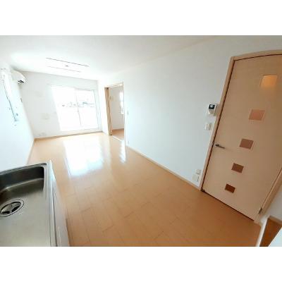 オパール　Ⅰ番館 201【管理NO：1-015873501-02010】 ★家具家電は申し込み後に搬入します★の物件画像