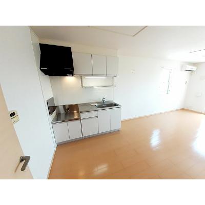 オパール　Ⅰ番館 201【管理NO：1-015873501-02010】 ★家具家電は申し込み後に搬入します★の物件画像