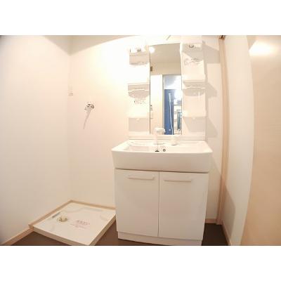 オパール　Ⅰ番館 201【管理NO：1-015873501-02010】 ★家具家電は申し込み後に搬入します★の物件画像
