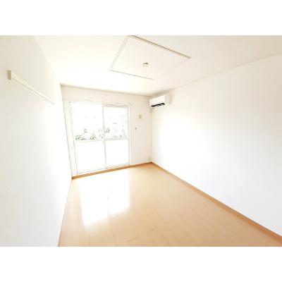 ウッズ　パディ－　ハイツ 104【管理NO：1-015281101-01040】 ★家具家電は申し込み後に搬入します★の物件画像