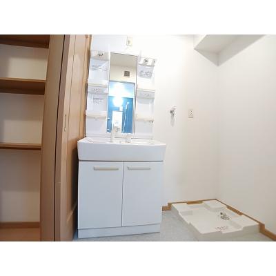 ウッズ　パディ－　ハイツ 104【管理NO：1-015281101-01040】 ★家具家電は申し込み後に搬入します★の物件画像
