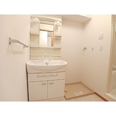 サンシャインマキＡ 103【管理NO：1-013371301-01030】 ★家具家電は申し込み後に搬入します★の物件画像