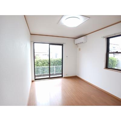 ラフィーネＡ 101【管理NO：1-013338201-01010】 ★家具家電は申し込み後に搬入します★の物件画像