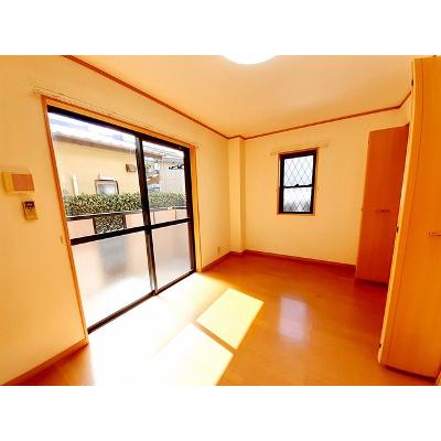 薫風館 104【管理NO：1-013239201-01040】 ★家具家電は申し込み後に搬入します★の物件画像