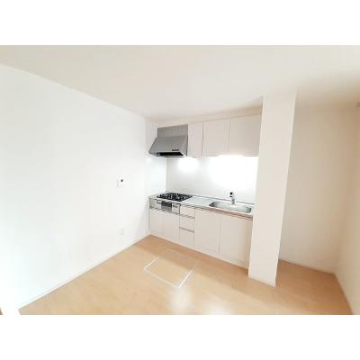 サニースポットⅤ 103【管理NO：1-023950402-01030】 ★家具家電は申し込み後に搬入します★の物件画像