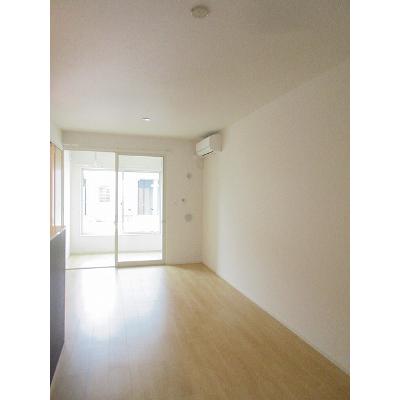 シュクル　Ⅰ 102【管理NO：1-023947401-01020】 ★家具家電は申し込み後に搬入します★の物件画像