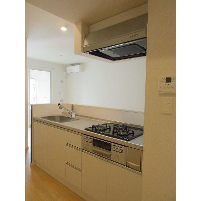 シュクル　Ⅰ 102【管理NO：1-023947401-01020】 ★家具家電は申し込み後に搬入します★の物件画像