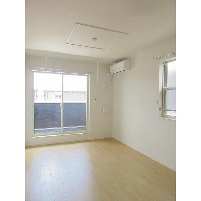 カレント　Ⅰ 201【管理NO：1-023190901-02010】 ★家具家電は申し込み後に搬入します★の物件画像