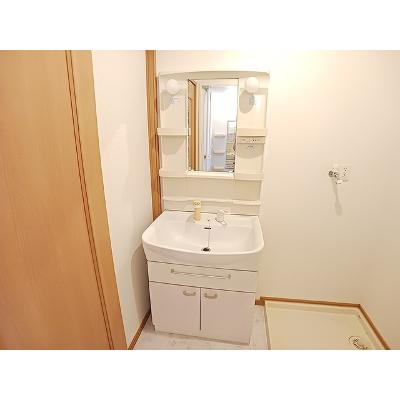 サンリセスＢ 103【管理NO：1-014734702-01030】 ★家具家電は申し込み後に搬入します★の物件画像