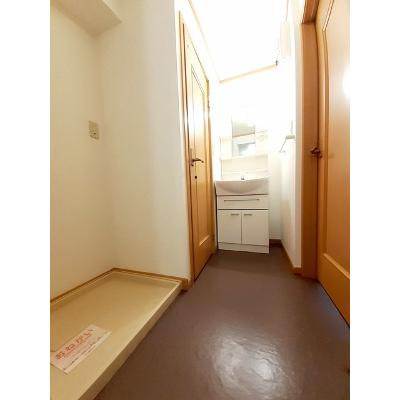 ラフィーネＢ 101【管理NO：1-013338202-01010】 ★家具家電は申し込み後に搬入します★の物件画像