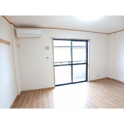 薫風館 202【管理NO：1-013239201-02020】 ★家具家電は申し込み後に搬入します★の物件画像