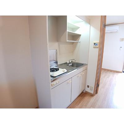 薫風館 202【管理NO：1-013239201-02020】 ★家具家電は申し込み後に搬入します★の物件画像