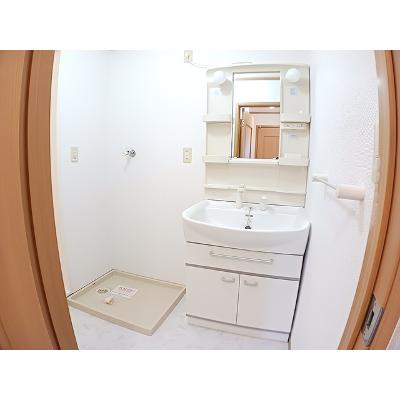 リジェール・８ 102【管理NO：1-012438903-01020】 ★家具家電は申し込み後に搬入します★の物件画像