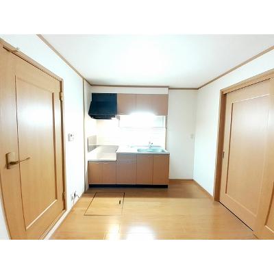 ファミールＴＢ 101【管理NO：1-012007002-01010】 ★家具家電は申し込み後に搬入します★の物件画像