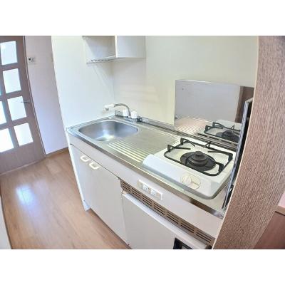 ロ－タスビレジ二番館 104【管理NO：1-009376102-01040】 ★家具家電は申し込み後に搬入します★の物件画像