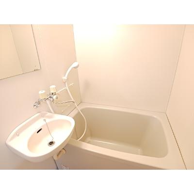 アーバン田代３ 102【管理NO：1-007968101-01020】 ★家具家電は申し込み後に搬入します★の物件画像