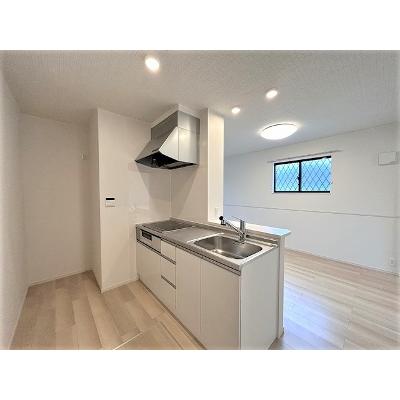 ラクラス唐津　Ⅱ 101【管理NO：1-027651602-01010】 ★家具家電は申し込み後に搬入します★の物件画像