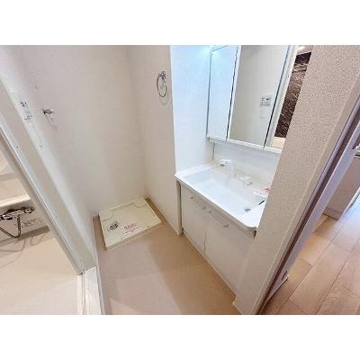 ラヴィアンローズⅠ 102【管理NO：1-027147001-01020】 ★家具家電は申し込み後に搬入します★の物件画像