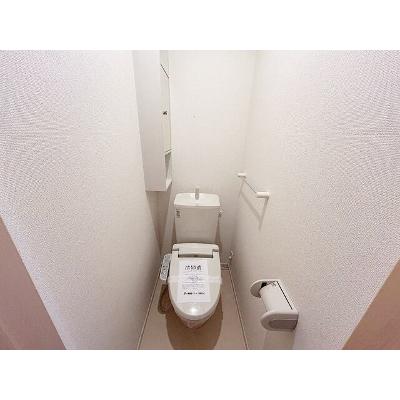 イーリス東唐津 103【管理NO：1-018974301-01030】 ★家具家電は申し込み後に搬入します★の物件画像
