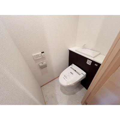 ルイシャトレ鏡 305【管理NO：1-018759501-03050】 ★家具家電は申し込み後に搬入しますの物件画像