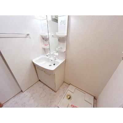プロムナード　ソレイユＢ 102【管理NO：1-018392002-01020】 ★家具家電は申し込み後に搬入しますの物件画像