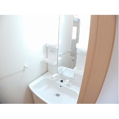セゾン 101【管理NO：1-016238901-01010】 ★家具家電は申し込み後に搬入します★ ★2026年10月上旬入居可能★の物件画像