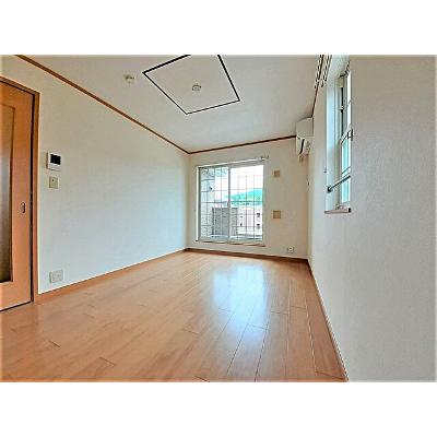 アウローラサキＢ 201【管理NO：1-012876702-02010】 ★家具家電は申し込み後に搬入します★の物件画像