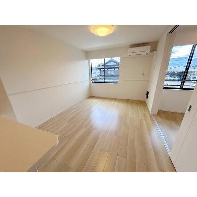 ベル・フィオーレⅤ　Ⅱ 202【管理NO：1-028129302-02020】 ★家具家電は申し込み後に搬入します★の物件画像