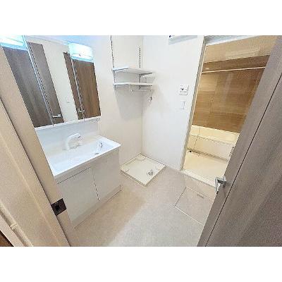 ディオピーノⅡ 202【管理NO：1-027967802-02020】 ★家具家電は申し込み後に搬入します★の物件画像