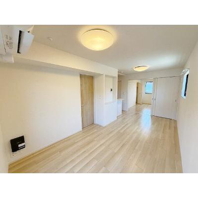 リシェス　Ｅ 203【管理NO：1-025806901-02030】 ★家具家電は申し込み後に搬入します★の物件画像
