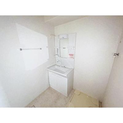 百乃喜 203【管理NO：1-023607101-02030】 ★家具家電は申し込み後に搬入しますの物件画像
