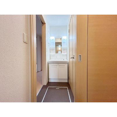 クヴェレ　Ⅱ 103【管理NO：1-020631102-01030】 ★家具家電は申し込み後に搬入します★の物件画像