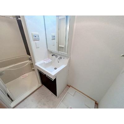 ルイシャトレ鏡 210【管理NO：1-018759501-02100】 ★家具家電は申し込み後に搬入しますの物件画像