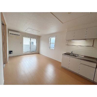 レスポワールからつ 201【管理NO：1-017584501-02010】 ★家具家電は申し込み後に搬入しますの物件画像