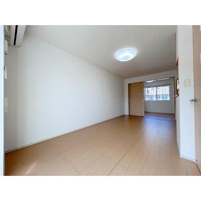 コルソ　プレッソ 102【管理NO：1-017536601-01020】 ★家具家電は申し込み後に搬入しますの物件画像