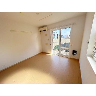 ローズマリー　Ⅲ 103【管理NO：1-016628503-01030】 ★家具家電は申し込み後に搬入しますの物件画像