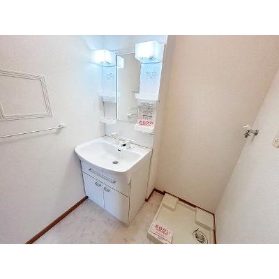 クレメント大江 201【管理NO：1-014980901-02010】 ★家具家電は申し込み後に搬入します★の物件画像