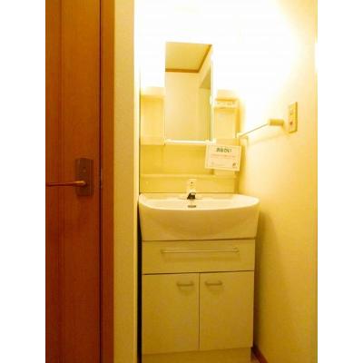 ポライトリーＮＯＺＯＭＩ　Ｂ 104【管理NO：1-012427102-01040】 ★家具家電は申し込み後に搬入します★ ★2026年08月中旬入居可能★の物件画像