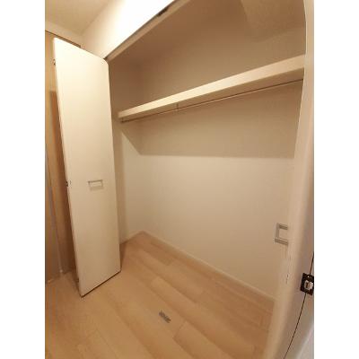 ヴェゼル 101【管理NO：1-026613701-01010】 ★家具家電は申し込み後に搬入しますの物件画像