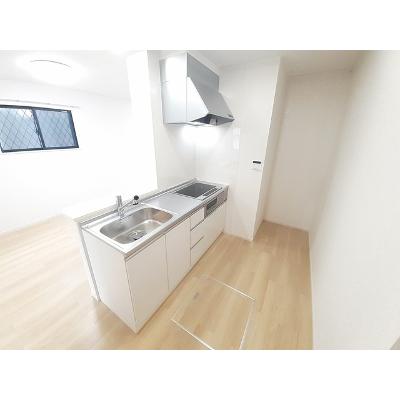 プロムナードメゾン参番館　Ｅ 103【管理NO：1-027415901-01030】 ★家具家電は申し込み後に搬入します★の物件画像