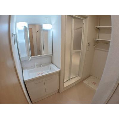 ＬＵＴＡＮ　Ⅱ 101【管理NO：1-024391402-01010】 ★家具家電は申し込み後に搬入します 2026年07月下旬入居可能の物件画像