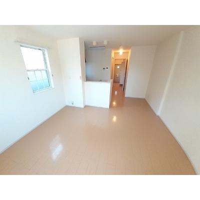 ソレアード　Ⅴ 102【管理NO：1-020191901-01020】 ★家具家電は申し込み後に搬入します★の物件画像