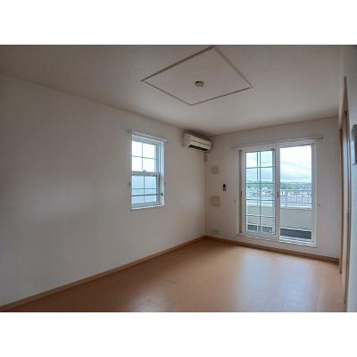 ソレアードⅣ 204【管理NO：1-016223501-02040】 ★家具家電は申し込み後に搬入します★の物件画像