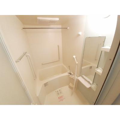 サンモールヒルズ 101【管理NO：1-014869901-01010】 ★家具家電は申し込み後に搬入します★の物件画像