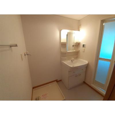 エアリーヒルズ壱番館 204【管理NO：1-014678301-02040】 ★家具家電は申し込み後に搬入しますの物件画像