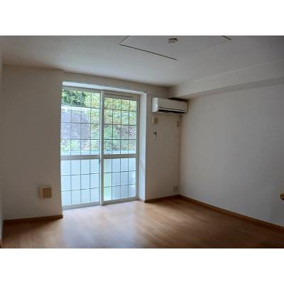 エクセル彩が丘 202【管理NO：1-011893901-02020】 ★家具家電は申し込み後に搬入します★の物件画像