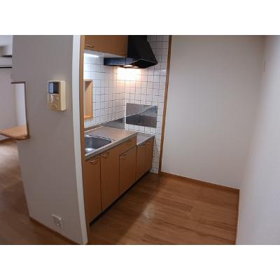 エクセル彩が丘 202【管理NO：1-011893901-02020】 ★家具家電は申し込み後に搬入します★の物件画像