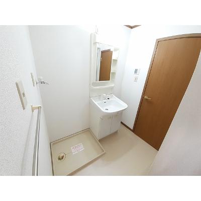 フリージアＭ 201【管理NO：1-011767001-02010】 ★家具家電は申し込み後に搬入します★の物件画像