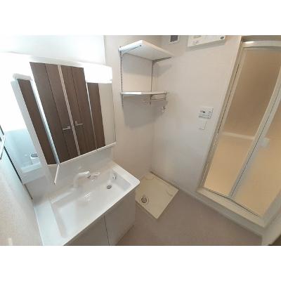ビルネⅠ 102【管理NO：1-026814801-01020】 ★家具家電は申し込み後に搬入します★の物件画像